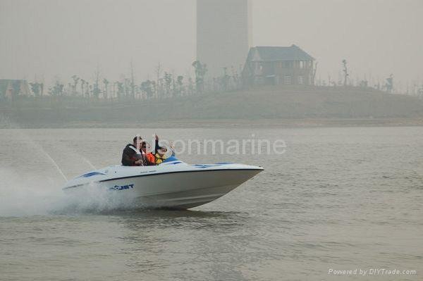 Motorboat with 230HP Suzuki Inboard Engine 2