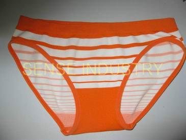 seamless underwear