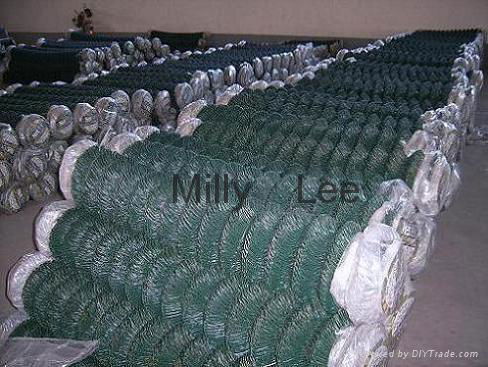 chain wire fence cyclone fence reinforced fences orthorhombic fence  3