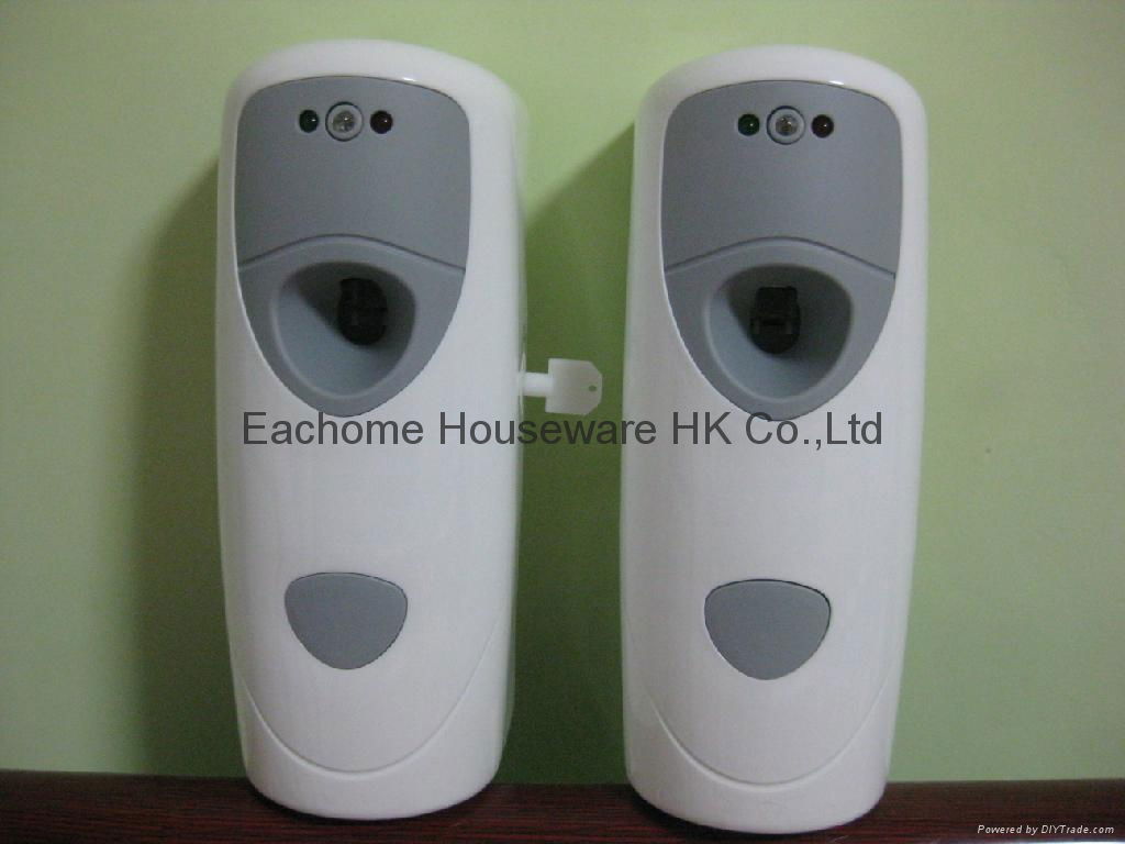 China Cheap Automatic Aerosol air freshener Dispenser 4