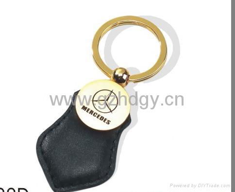 leather  keychain . metal keychain  4