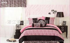 Comforter set