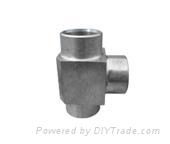  Tee / pipe fitting tee