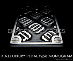 Pedal Type Monogram