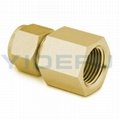 brass female connector 1