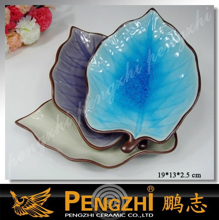 Leaf shape of ice cracke ceramic plate  2