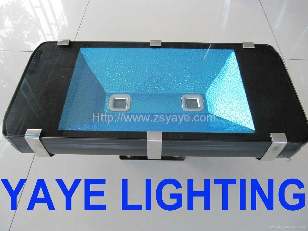 Hot Sell 10W 20W 30W 40W 50W 60W 120W 140W 160W 180W 200W LED Flood Light IP65 4