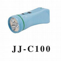 Rechargeable flashlight