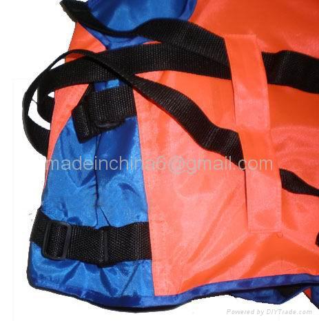 life jacket 3