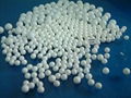 Alumina grinding media