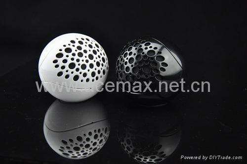 WIRELESS BLUETOOTH SPEAKER FOR IPHONE, IPAD, SMART DEVICES WITH BLUETOOTH