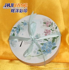 round paper gift box