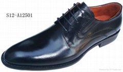 Men dress leather shoe
