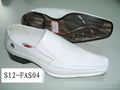 Men dress leather shoe