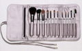 Conveniect brush sets