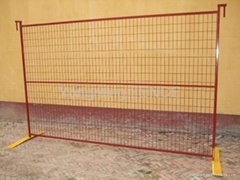 Powder coating temporary fence