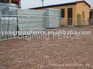 Hot-dipped galvanized swimming pool fence 3