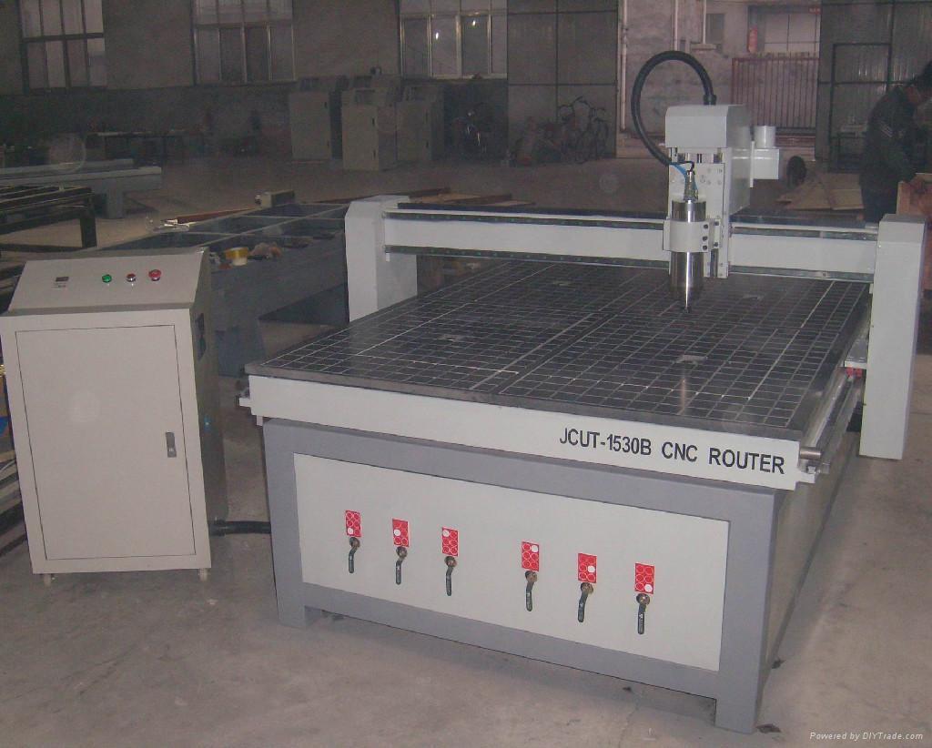 Woodworking machine 1530B JCUT (China Manufacturer) Engraving