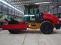 full hydraulic drive vibratory roller 2