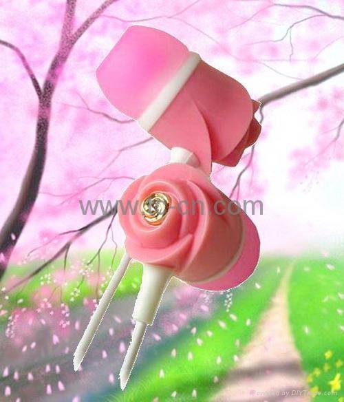 Fashionable earbuds