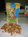 Supply pet snacks - chicken around banana slices 