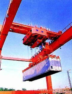 container gantry crane 3