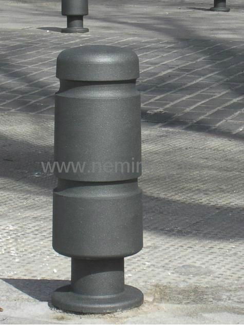 Cast Iron Bollard