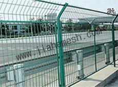 expressway fence