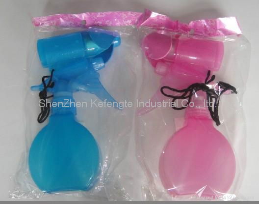 Hand Held Mini Fan with Water Spray  2