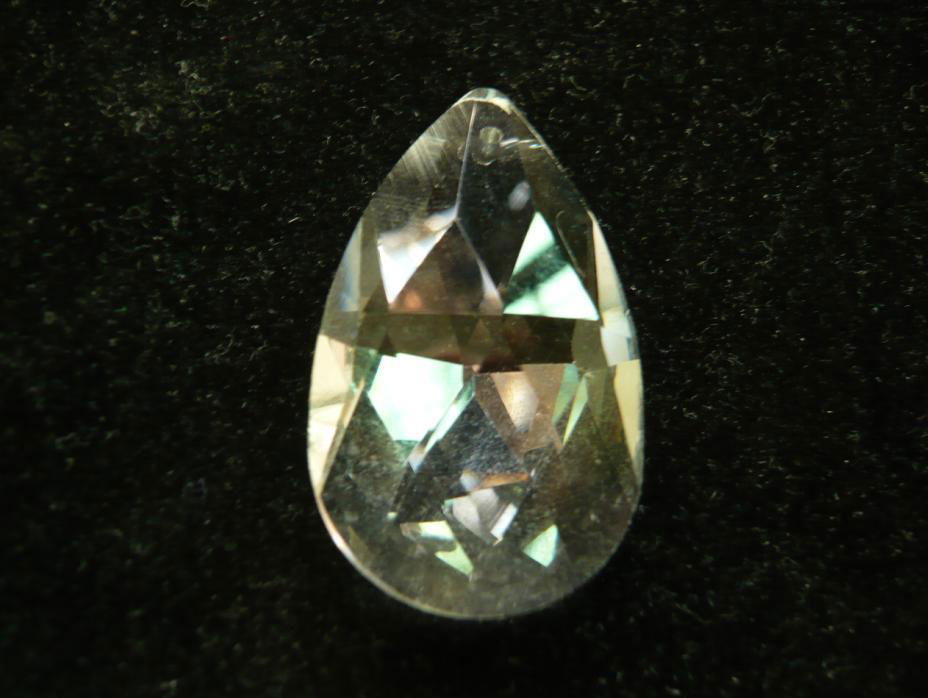 8721 crystal tears pendants 