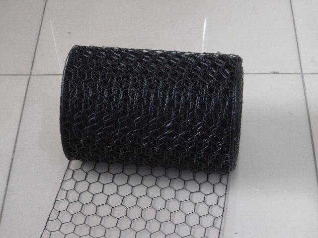 hexagonal wire mesh of size feet:3'x100', double twisted 2