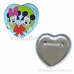 Button Badges Heart-shaped