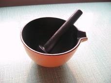 cast iron fondue set 3