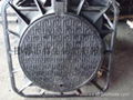 casting round cover with square frame