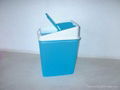 used mold (trash bin)