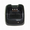 BC-160 Two-way radio rapid charger for