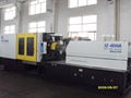 PVC fitting injection molding machine