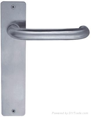 Door handle with plate 5