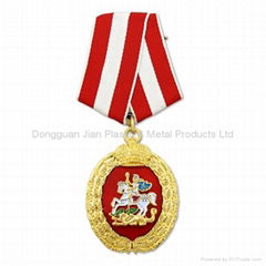 Military Medallion with Short Ribbon Drape