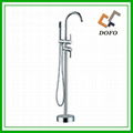 floor standing bathtub faucet 3