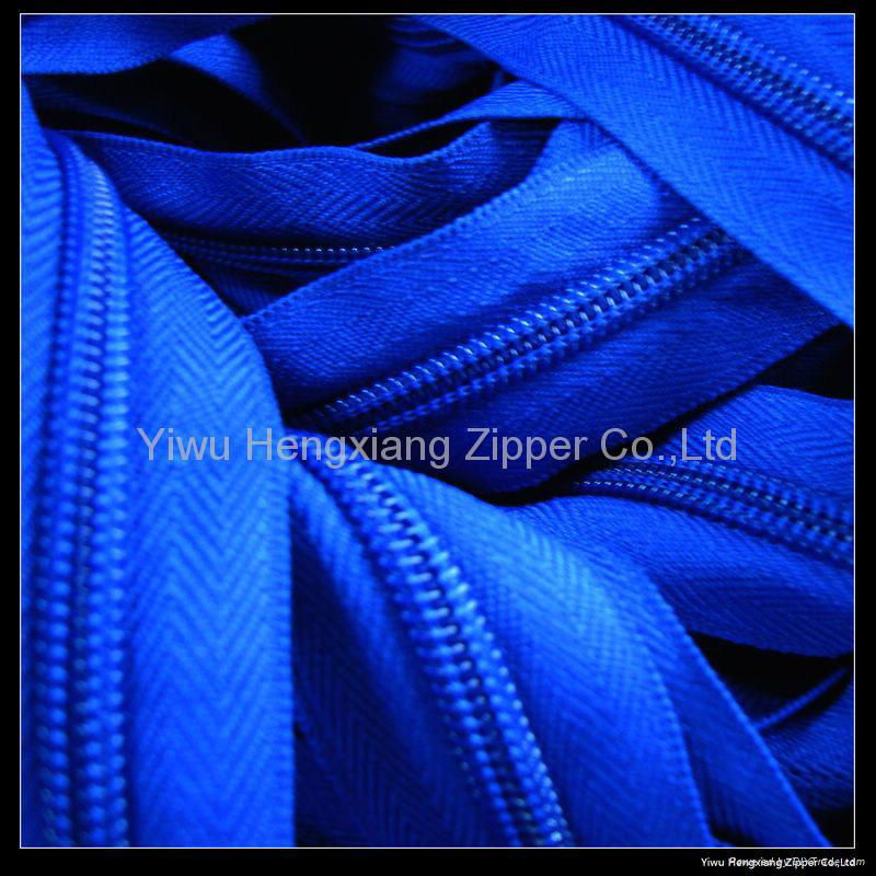 Nylon long chain zipper 3