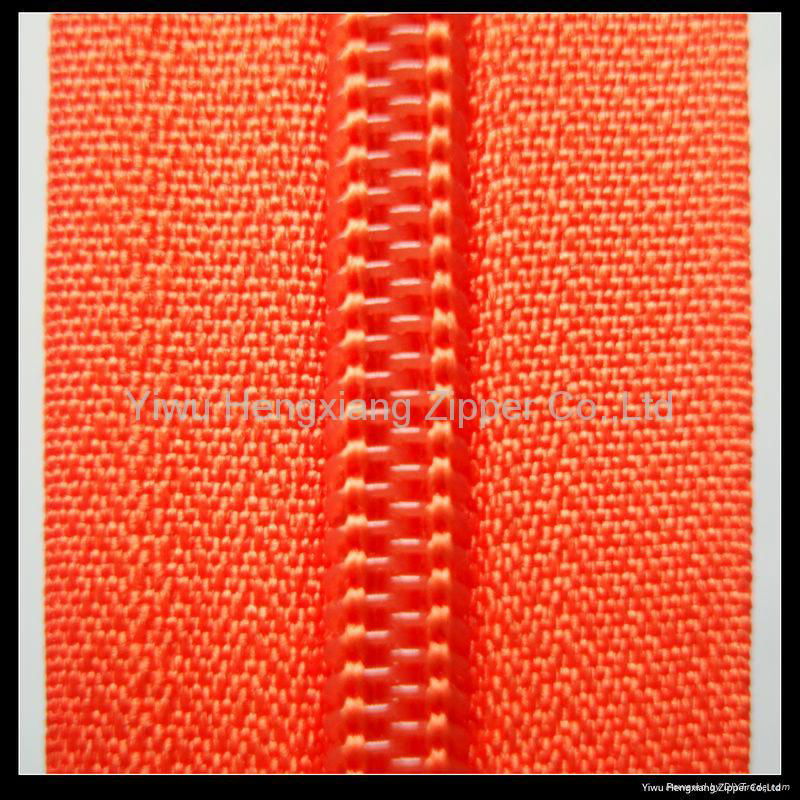 Nylon long chain zipper 4