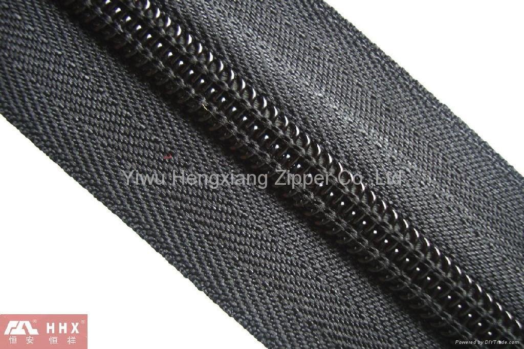 Nylon long chain zipper 5