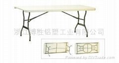 6 Foot foldaway long table