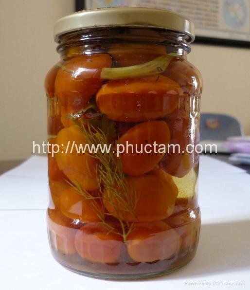 Picked cucumber/tomato/canned pineapple / dried fruits... 4