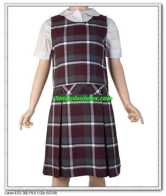 School uniform: plaid skirt, plaid jumper 5