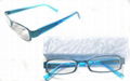 Reading glasses with the case 1