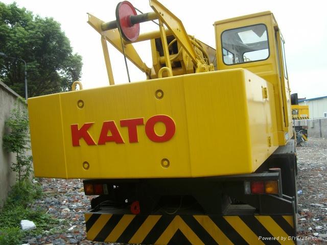 truck crane (25 ton kato crane) 3