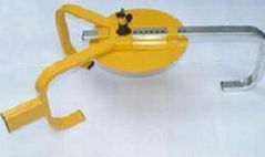 wheel clamp