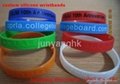 Good price Silicone Wristband with print logo or Debossed logo 2